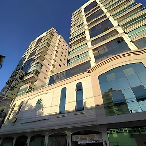 Apartamento Fino Acabamento 3 Suítes E 2 Garagens Itapema