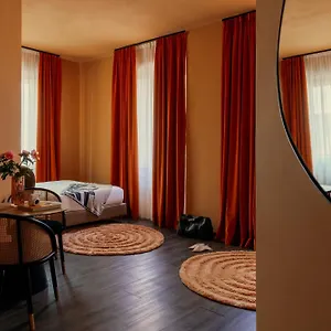 Bob W Ticinese Apart Otel