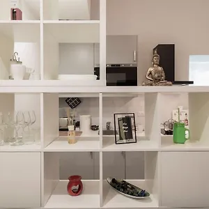 Apartamento Porta Garibaldi White Flat
