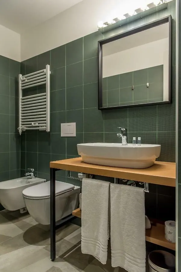 Aparthotel Casa Mia Milan 2*,